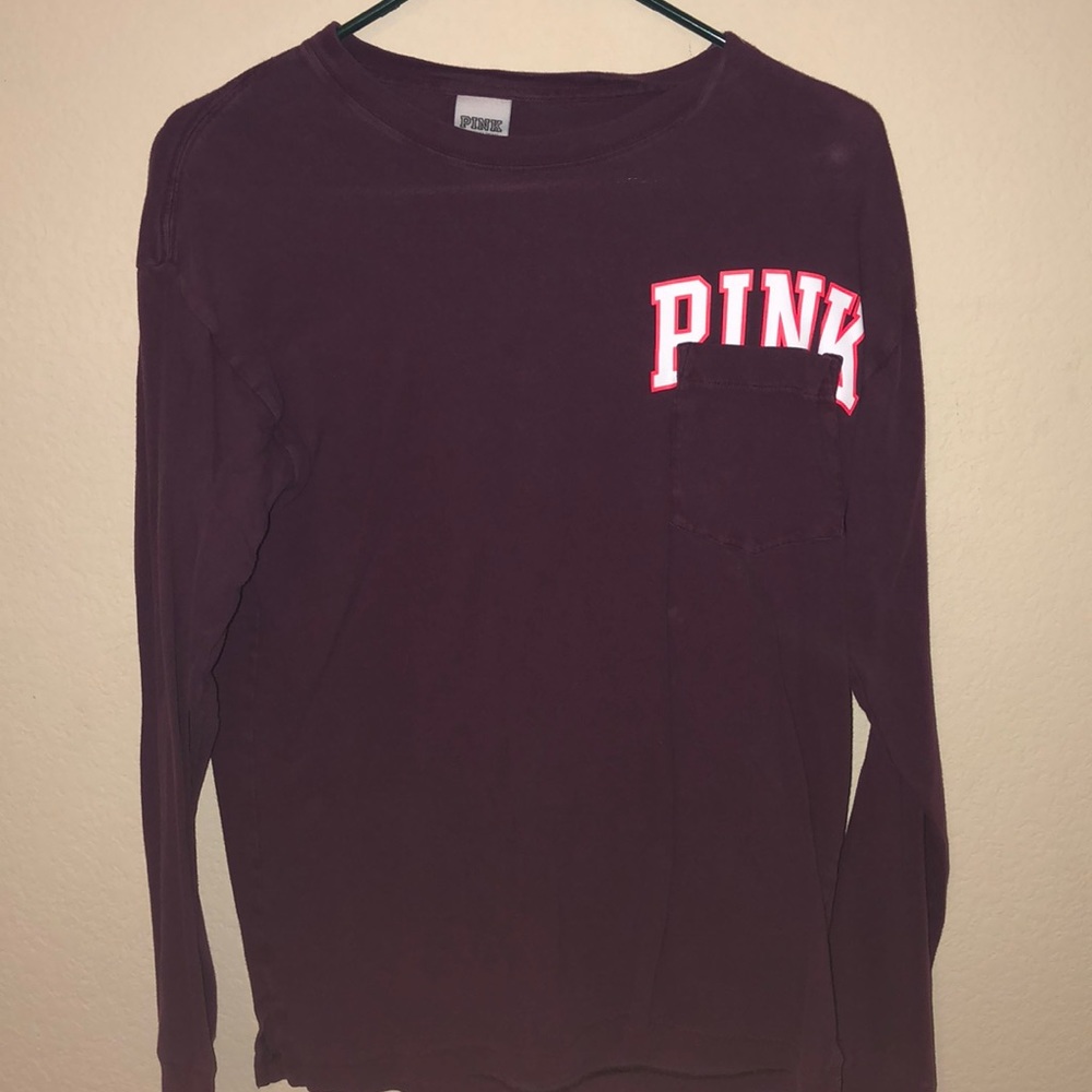 pink graphic tee